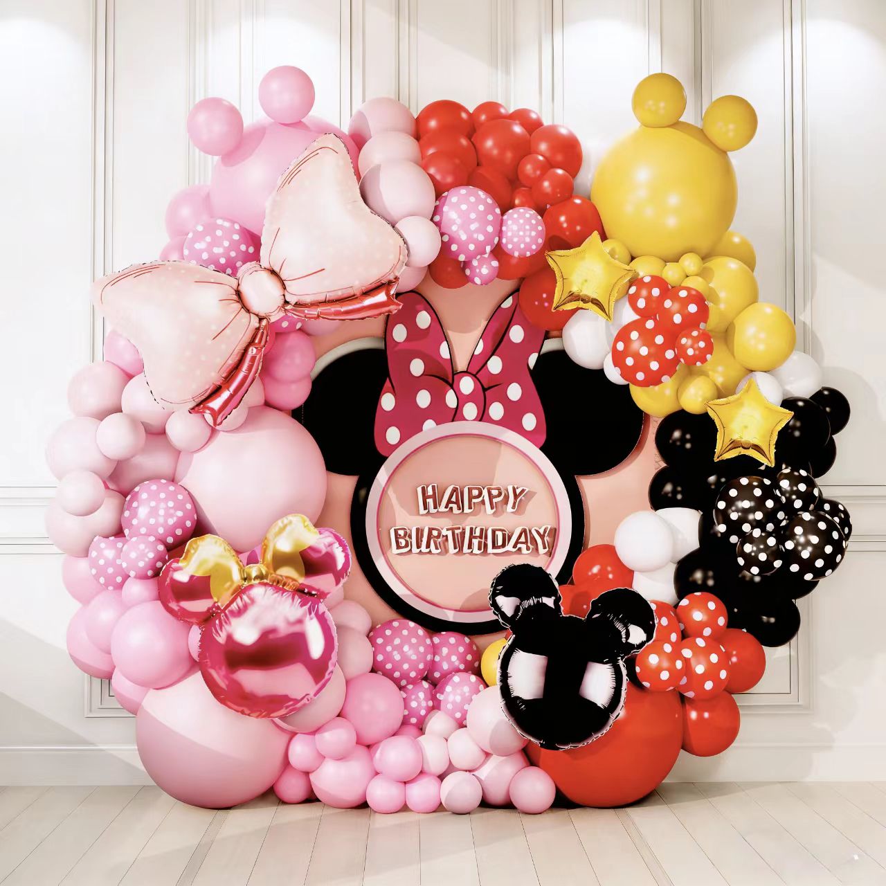 Mickey and Minnie Balloon Arch